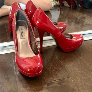 Steve Madden Red Pumps / Heels